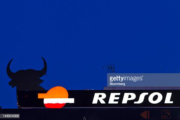 Detail Logo Repsol Ypf Nomer 8