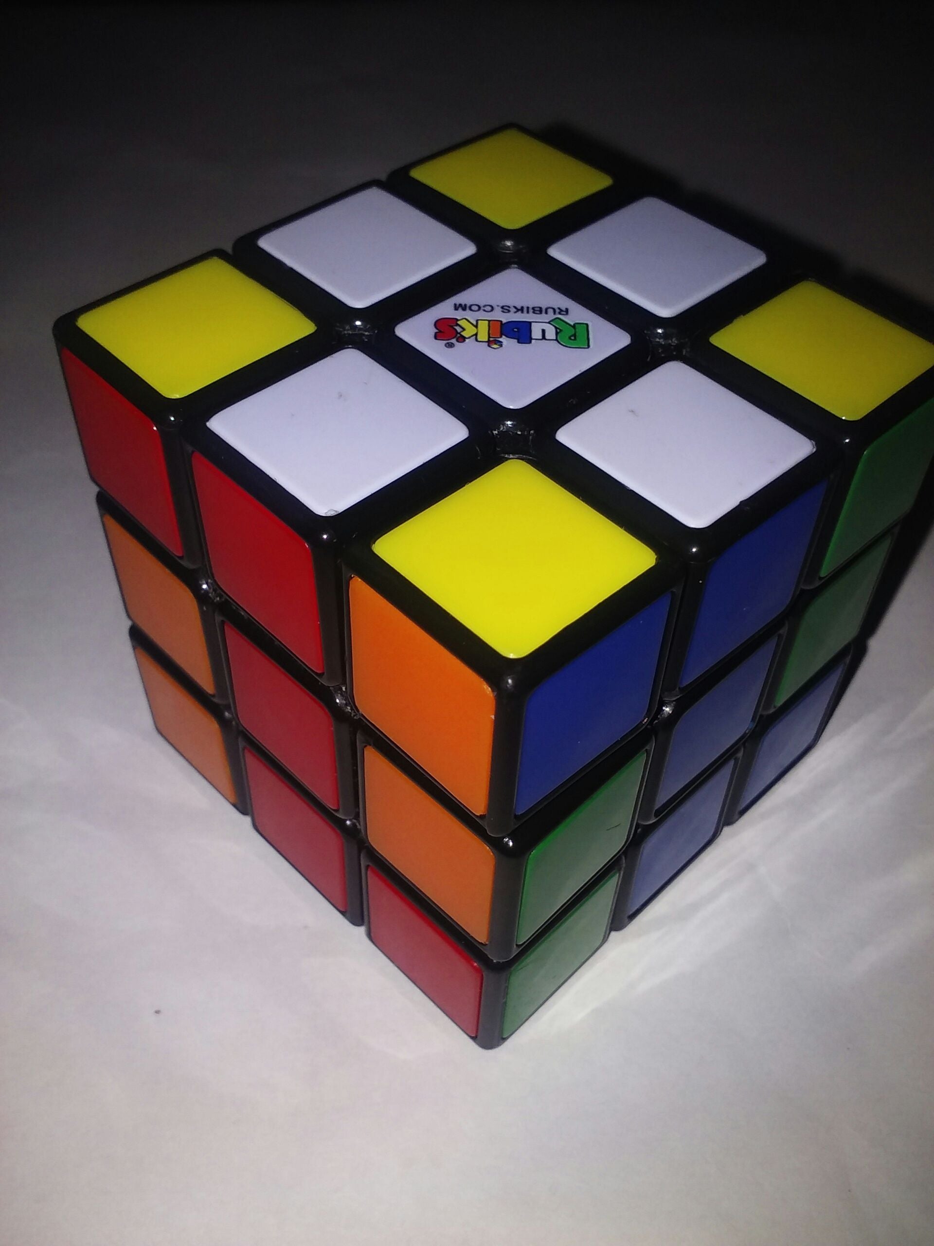 Detail Logo Rubik Nomer 37