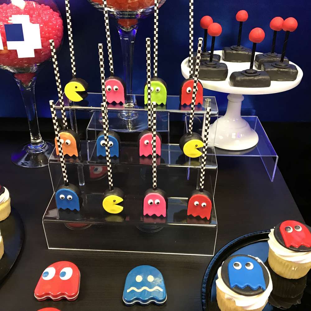 Detail Pac Man Birthday Decorations Nomer 37