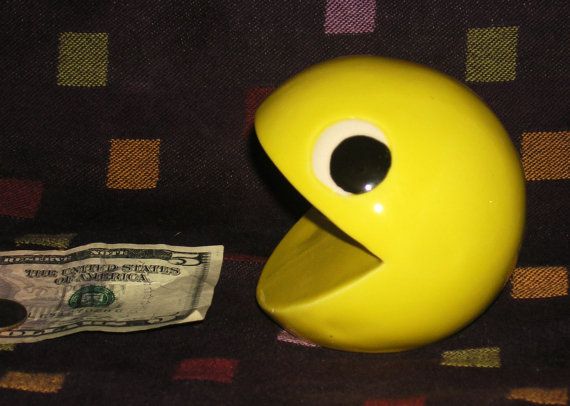 Detail Pac Man Piggy Bank Nomer 38