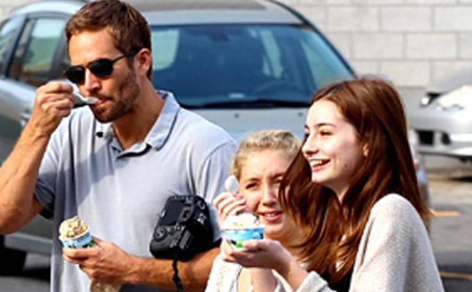 Detail Pacar Paul Walker Nomer 22