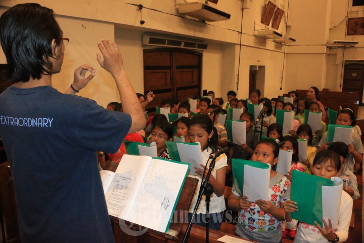 Detail Paduan Suara Gereja Nomer 31