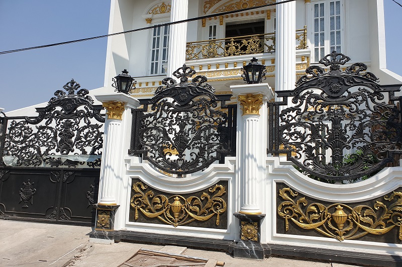 Detail Pagar Besi Rumah Mewah Nomer 9