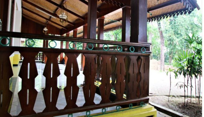 Detail Pagar Rumah Betawi Nomer 25