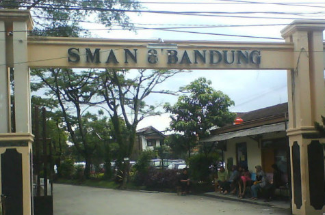 Detail Logo Sman 22 Bandung Nomer 27