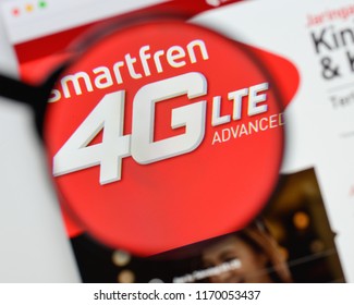 Detail Logo Smartfren Vector Nomer 28