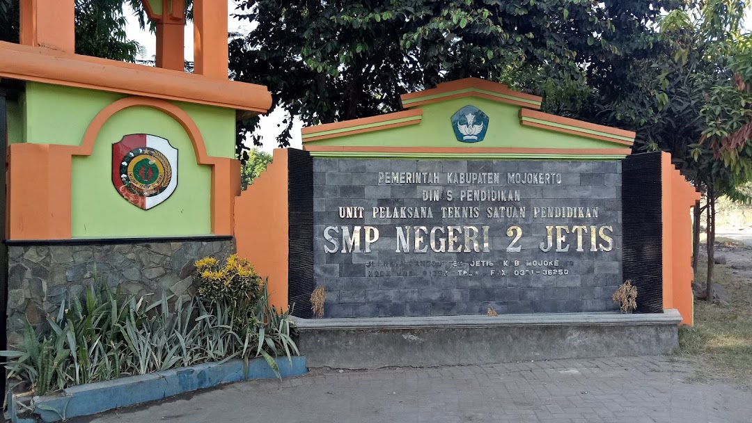 Detail Logo Smpn 2 Mojokerto Nomer 30