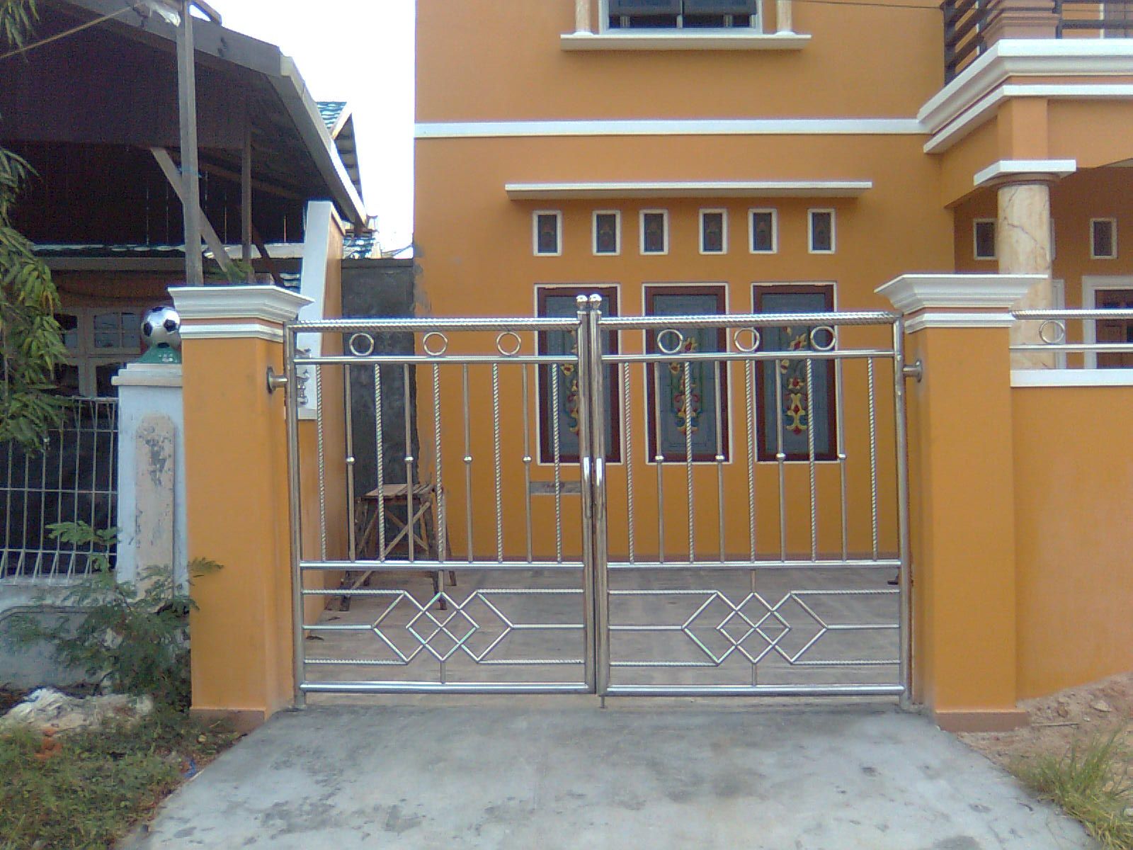 Detail Pagar Rumah Stainless Nomer 35