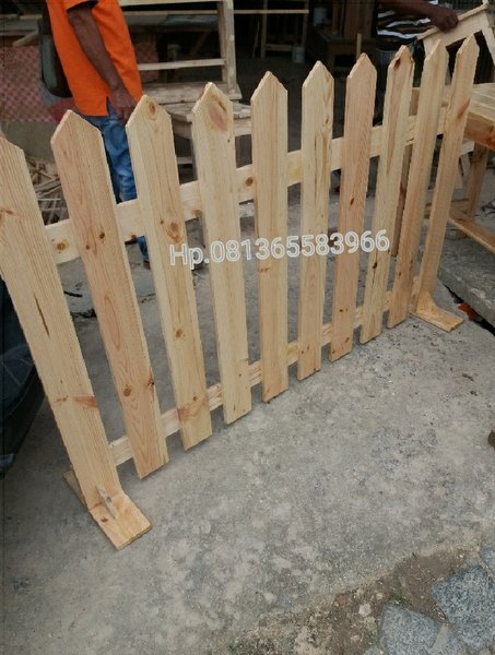 Detail Pagar Taman Kayu Nomer 8