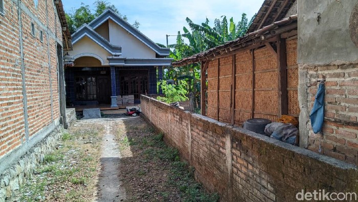 Detail Pagar Tembok Rumah Nomer 48