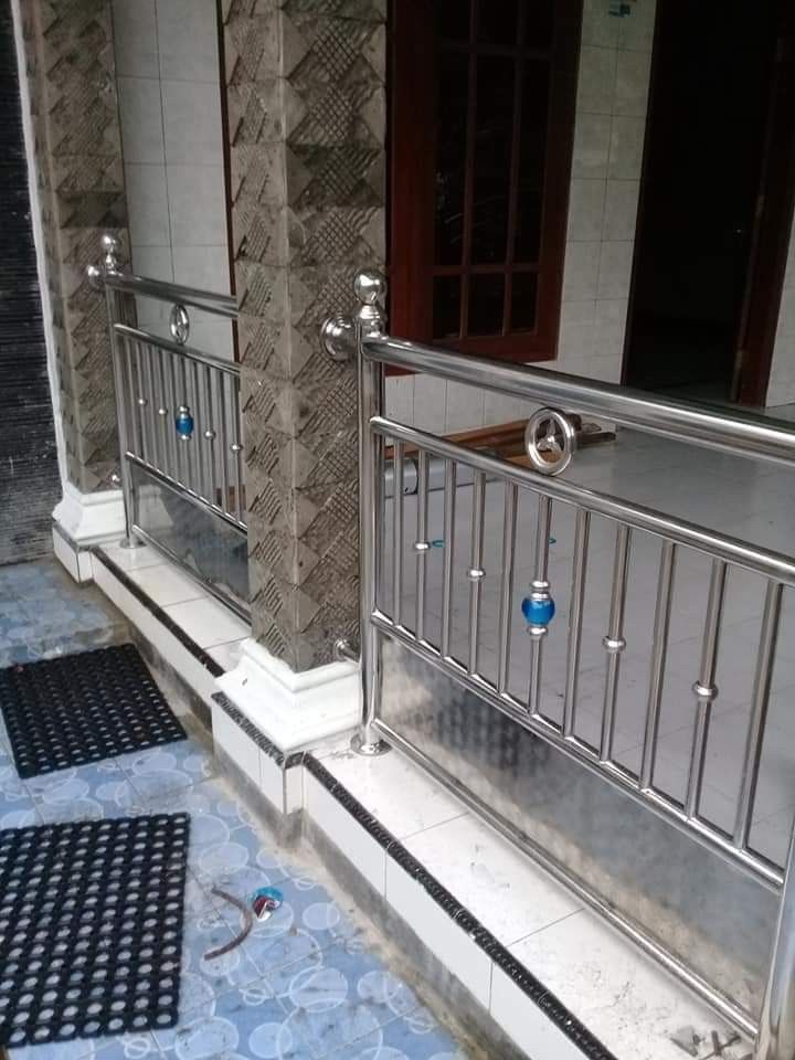 Detail Pagar Teras Rumah Nomer 2