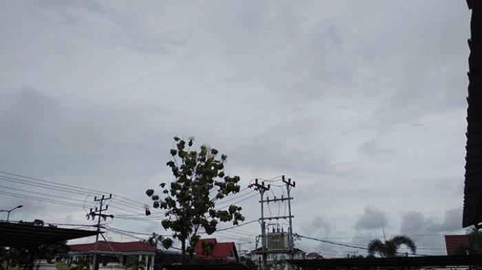 Detail Pagi Yang Mendung Nomer 12