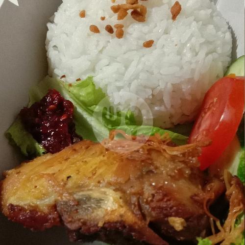 Detail Paha Atas Ayam Goreng Nomer 36