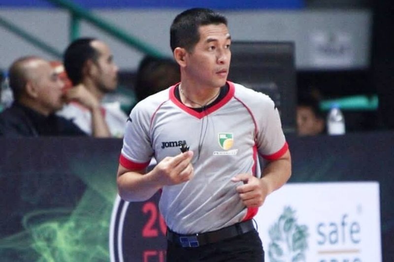 Detail Pakaian Wasit Bola Basket Nomer 24