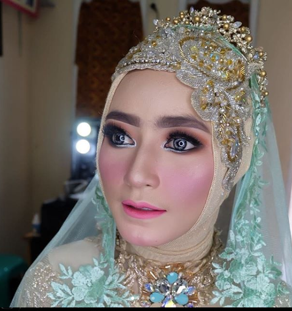 Detail Paket Rias Pengantin Bandung Nomer 50