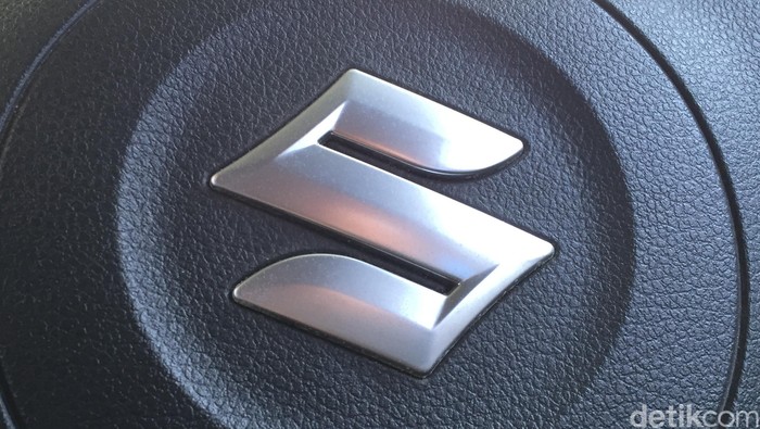 Detail Logo Suzuki Mobil Nomer 16