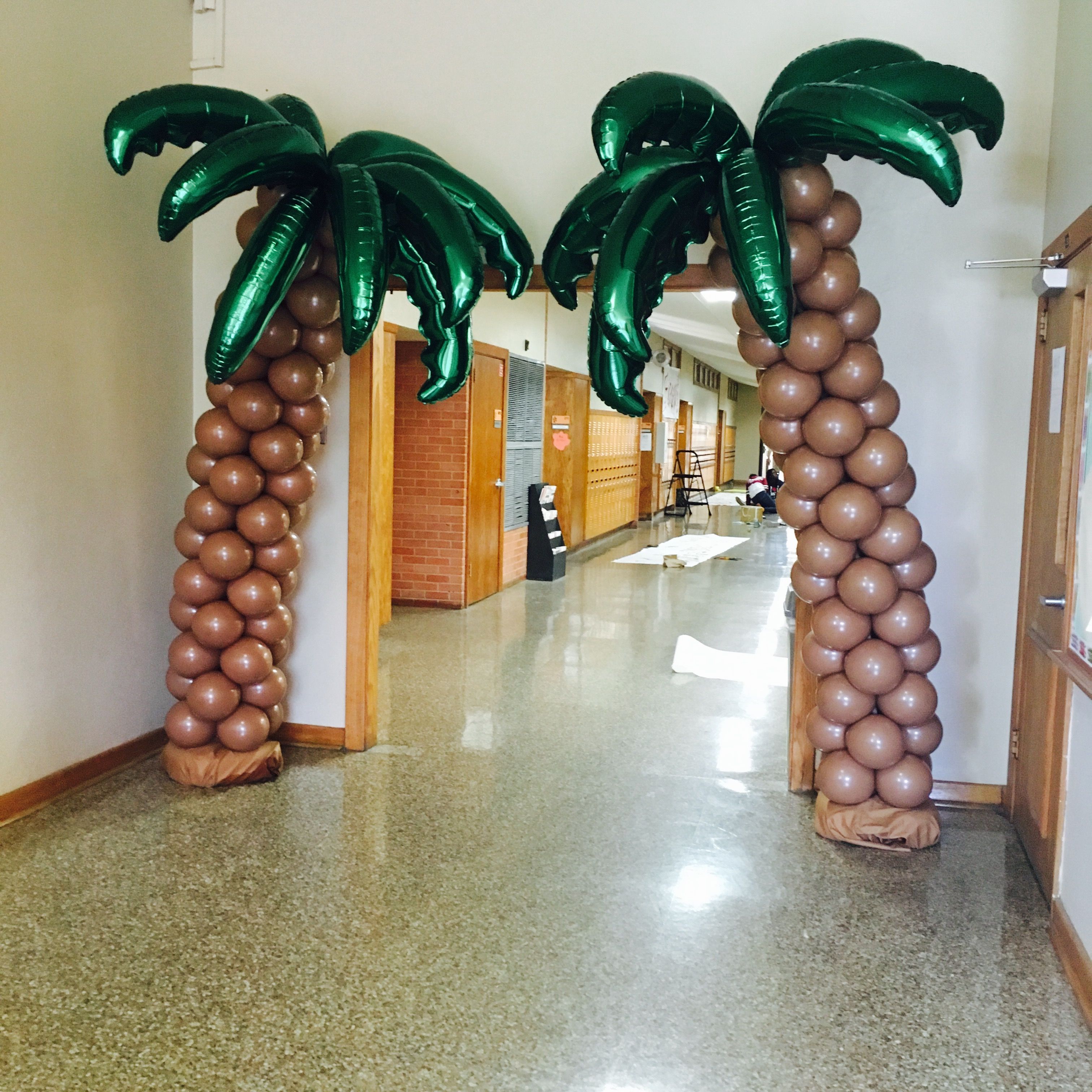 Detail Palm Tree Balloon Columns Nomer 3