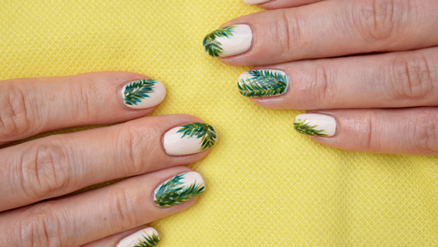 Detail Palm Tree Leaf Nails Nomer 9
