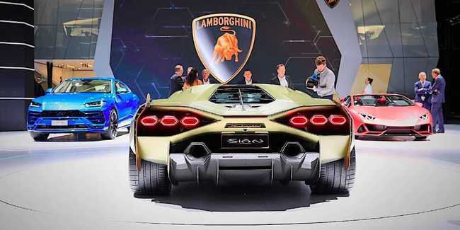 Detail Pameran Mobil Mewah Nomer 21