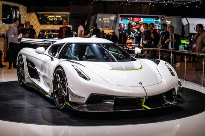 Detail Pameran Mobil Mewah Nomer 31