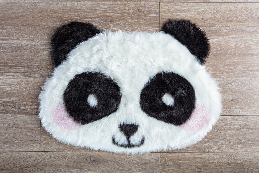 Detail Panda Skin Rug Nomer 9