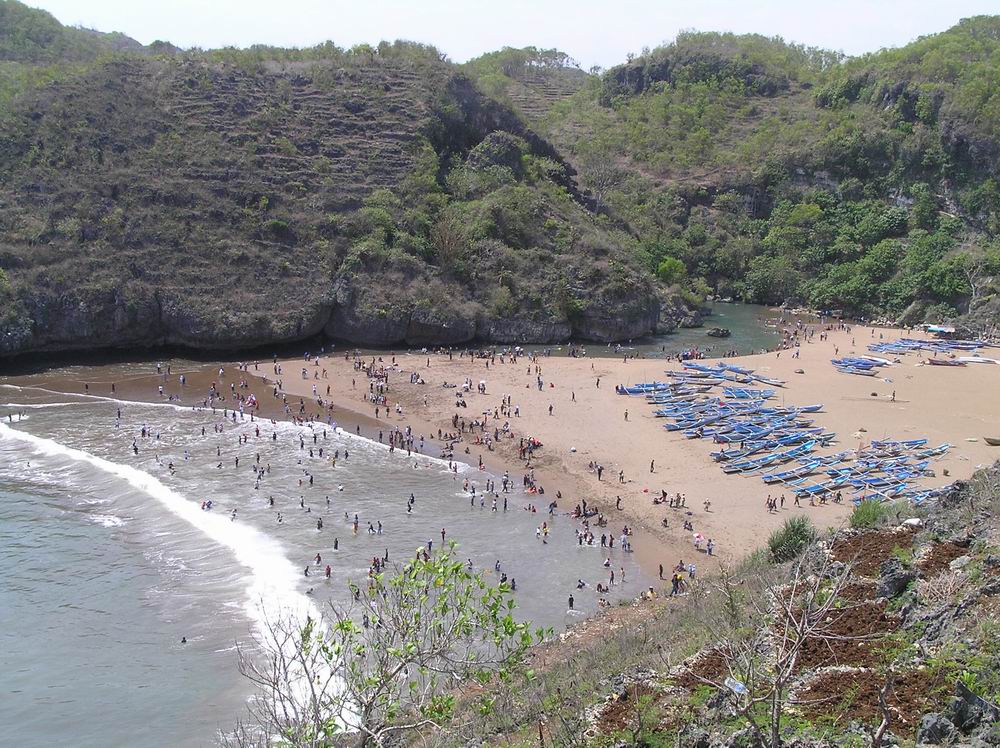 Detail Pantai Baron Gunung Gambar Wonosari Nomer 8