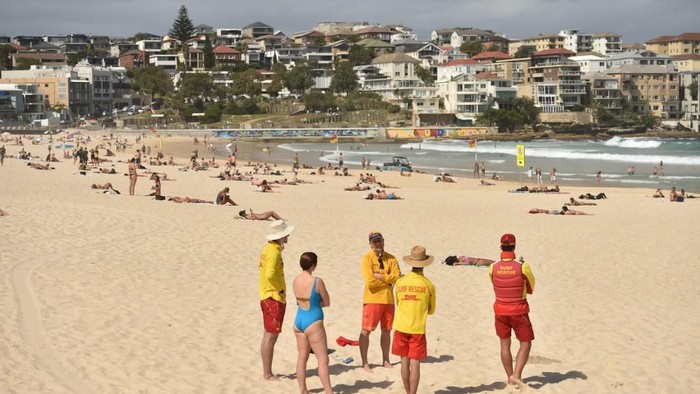 Detail Pantai Bondi Di Australia Nomer 9