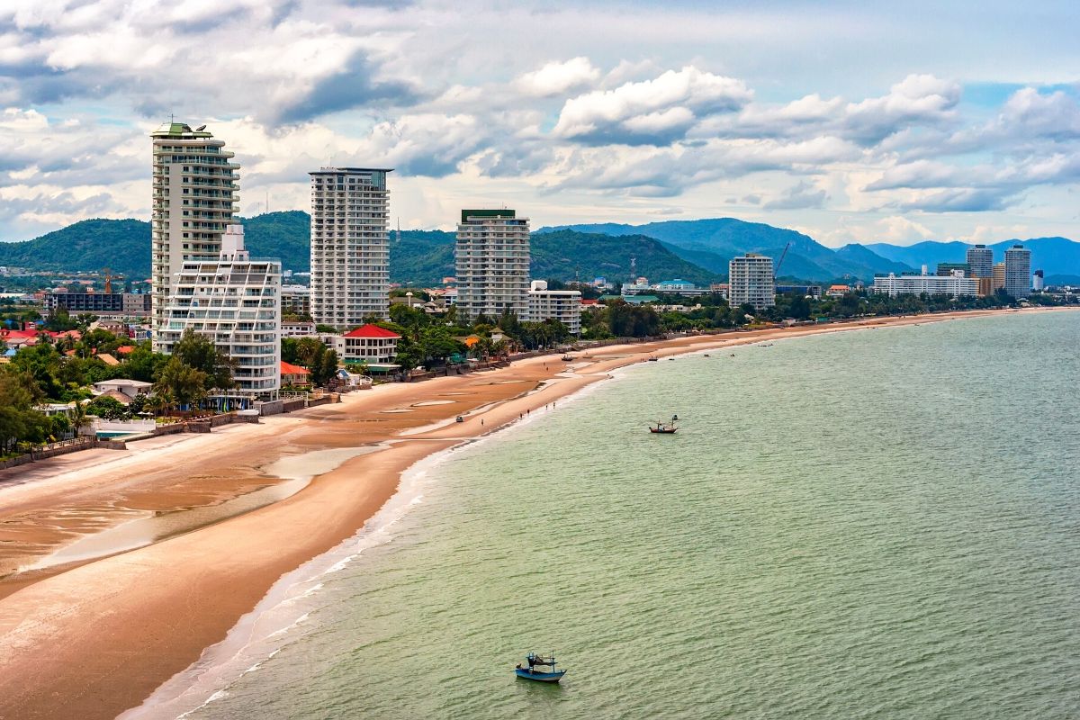 Detail Pantai Di Hua Hin Nomer 9