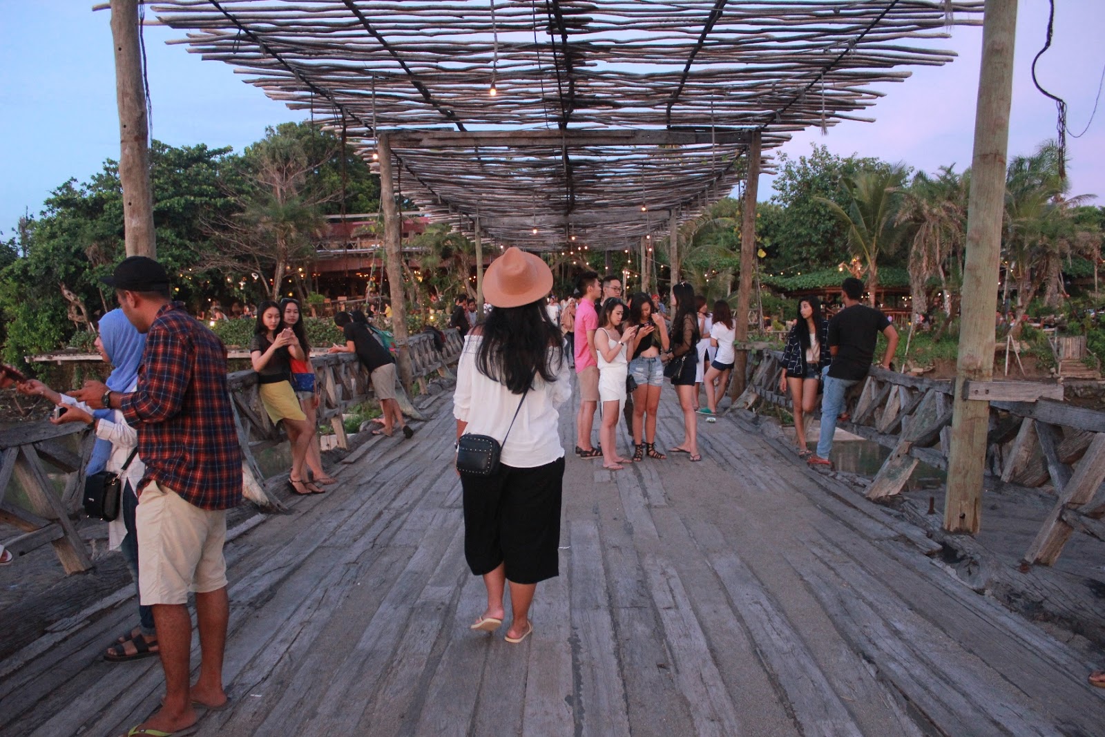 Detail Pantai Kayu Putih Nomer 11