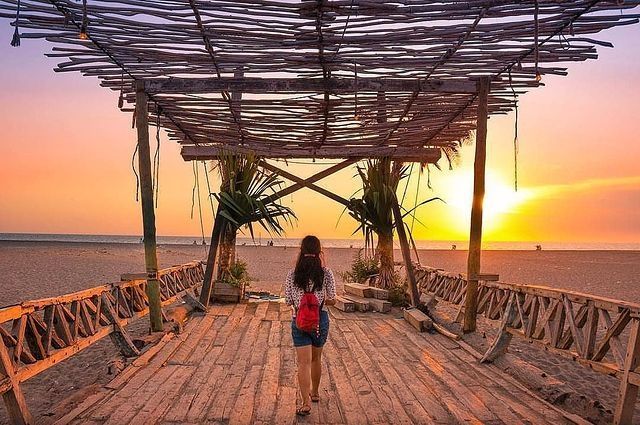 Detail Pantai Kayu Putih Nomer 20