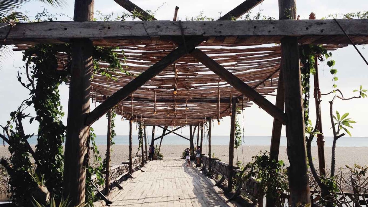 Detail Pantai Kayu Putih Nomer 9