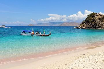 Detail Pantai Pasir Merah Nomer 28