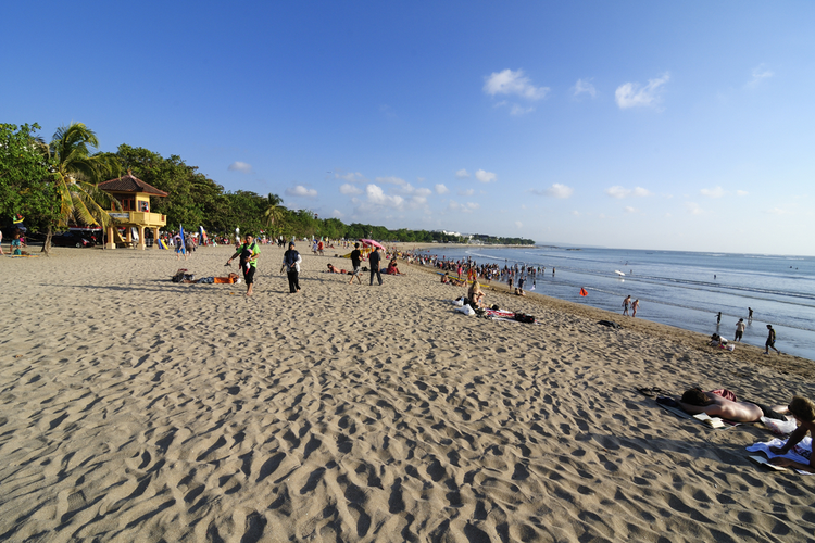 Detail Pantai Sekitar Kuta Bali Nomer 44