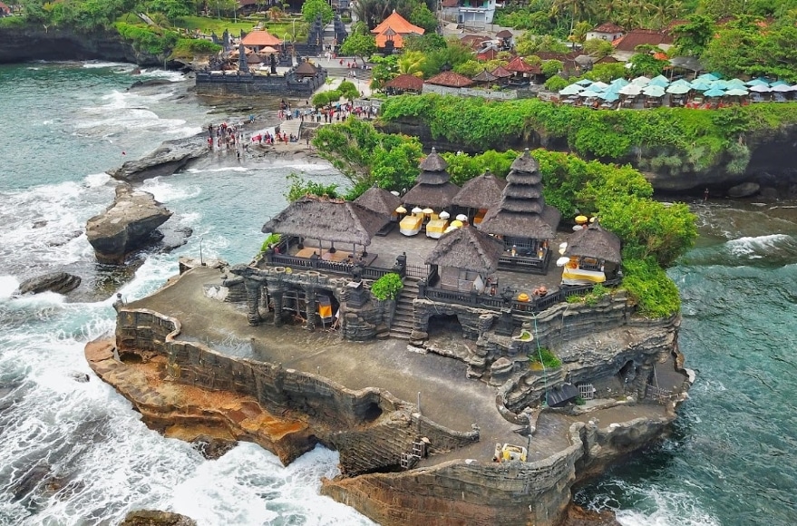 Detail Pantai Tanah Lot Bali Nomer 25