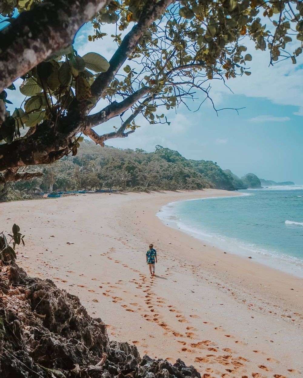 Detail Pantai Terseram Di Indonesia Nomer 2