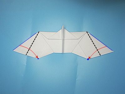 Detail Paper Airplane With Flapping Wings Nomer 15