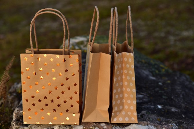 Detail Paper Bag Desain Sendiri Nomer 33