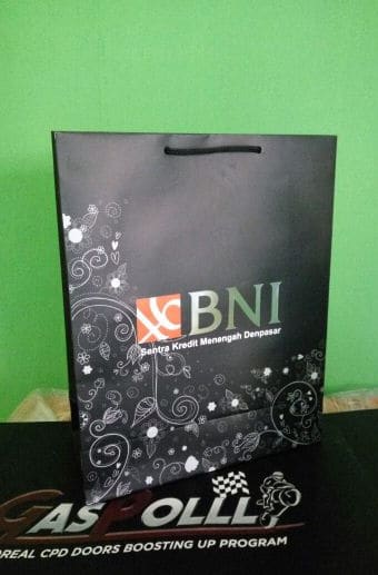 Detail Paper Bag Desain Sendiri Nomer 7