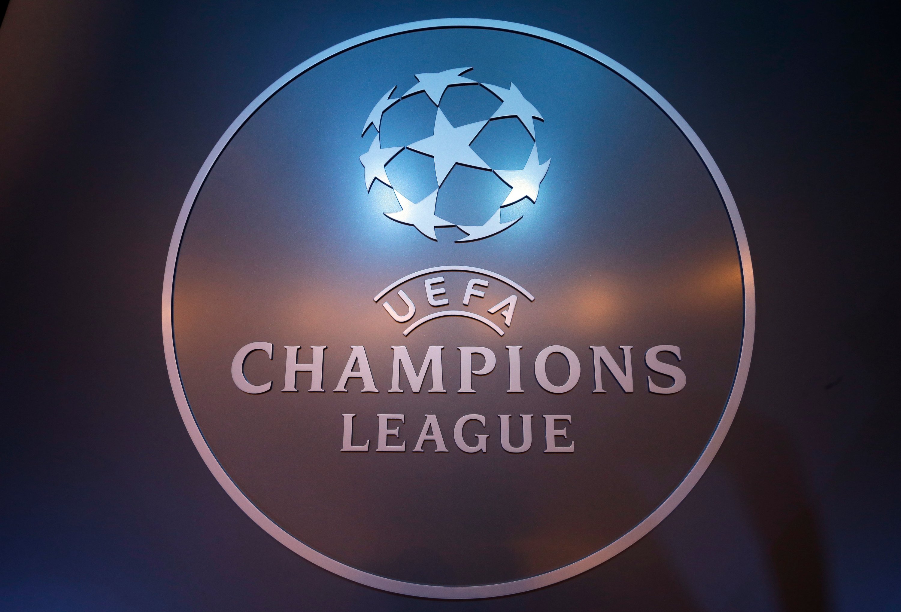 Detail Logo Uefa Champions League Nomer 19