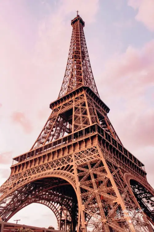 Detail Paris Eiffel Tower Images Nomer 16