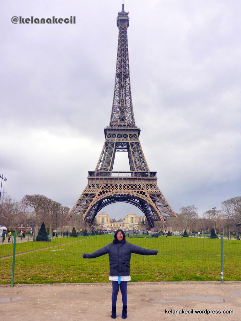 Detail Paris Menara Eiffel Nomer 15