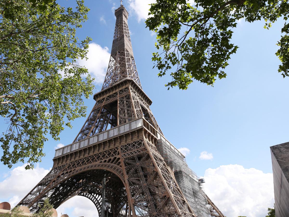 Detail Paris Menara Eiffel Nomer 19