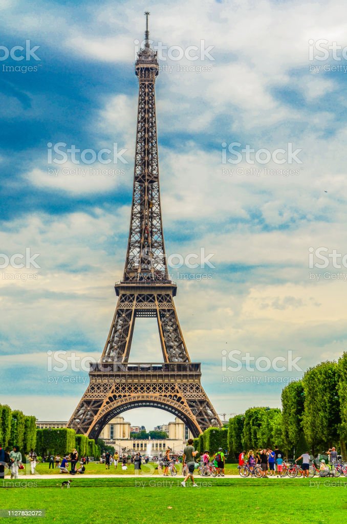 Detail Paris Menara Eiffel Nomer 21