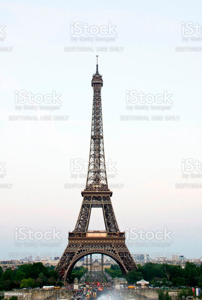 Detail Paris Menara Eiffel Nomer 28