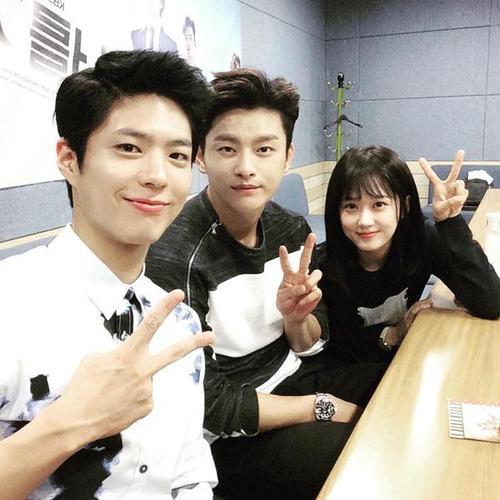 Detail Park Bo Gum Jang Nara Nomer 8