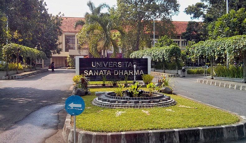 Detail Logo Universitas Sanata Dharma Yogyakarta Nomer 35