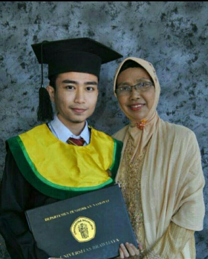 Detail Pas Foto Wisuda Nomer 18