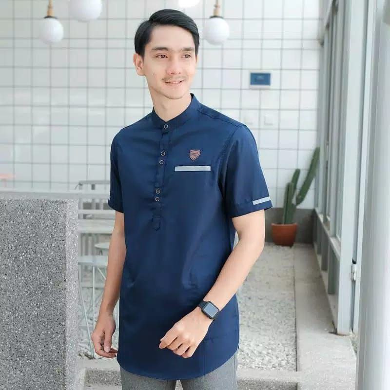 Detail Pasangan Baju Warna Biru Dongker Nomer 34