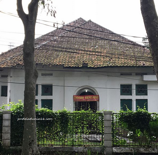 Detail Lokasi Rumah Kentang Jakarta Nomer 38