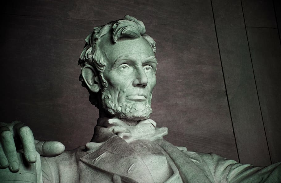 Detail Patung Abraham Lincoln Nomer 7